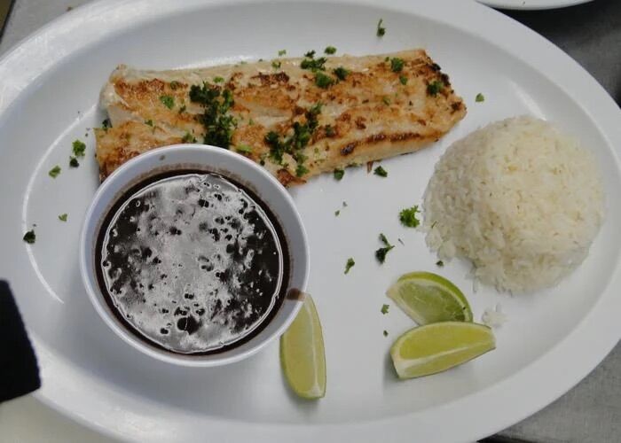 Grilled snapper 5ca2f9b63eb2f.jpeg